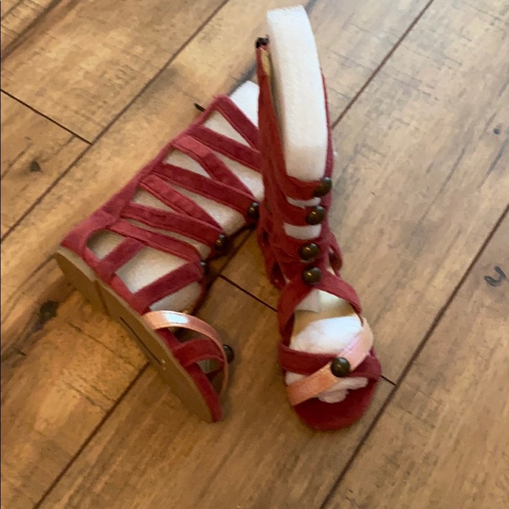 JoyFolie Gladiator size 7T